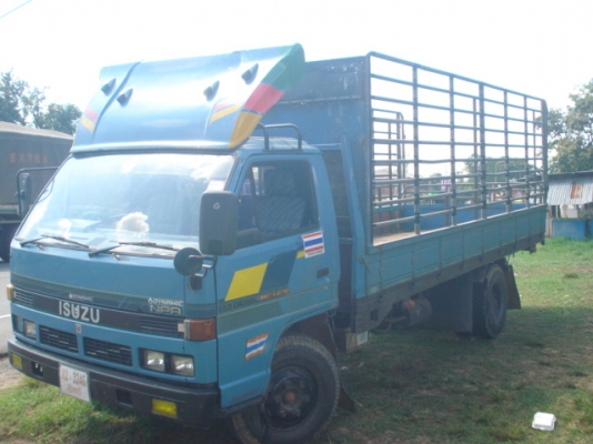 ขาย ISUZU NPR 115 แรงม้า รถห้างแท้ครับ