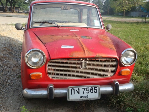 ขาย fiat 1100ครับ ขาย fiat 1100ครับ