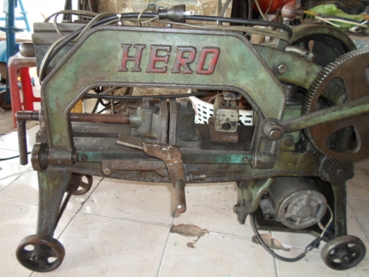 แท่นเลื่อย HERO  พร้อมใช้  7,500