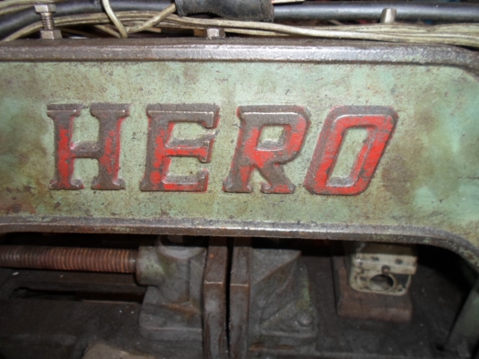 แท่นเลื่อย HERO  พร้อมใช้  7,500