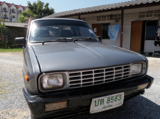 Mazda 1300 5 เกียร์ เดิมๆ แห้งๆ ภาษีเต็มพร้อมโอนครับ