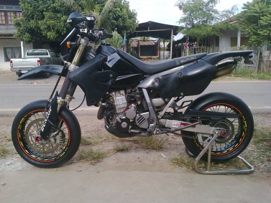 ขายโมตาดSuzuki DRZ400ปี2005 อินวอย+สรรพสามิต เครื่องดี แห้งๆถูกๆ