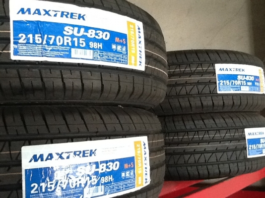 ขายยางใหม่ 215/70/15 ปี12 ทั้งชุด8000