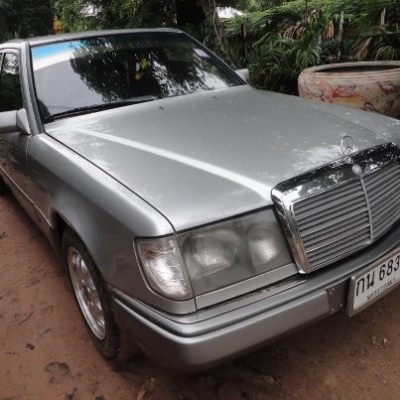 ขายเบนซ์ 230 E วางเครื่อง  JZ ฝาดำ 2500 ซีซี ยางใหม่ รถอยู่ โคราชครับ