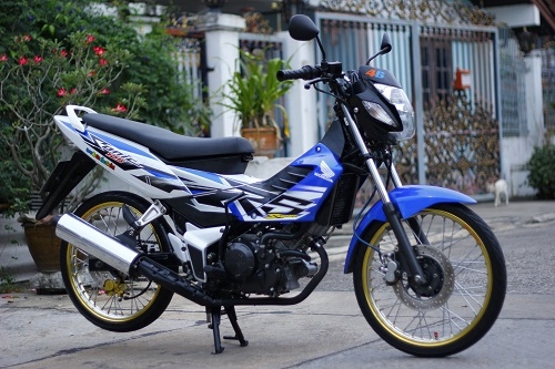 ขาย โซนิคตัวใหม่ ปี 52 ล้อ com รถมือเดียว สวยๆ