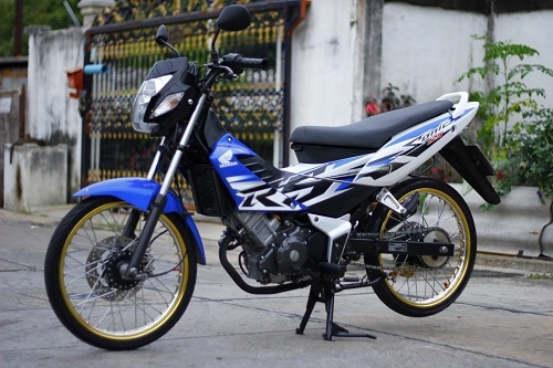 ขาย โซนิคตัวใหม่ ปี 52 ล้อ com รถมือเดียว สวยๆ