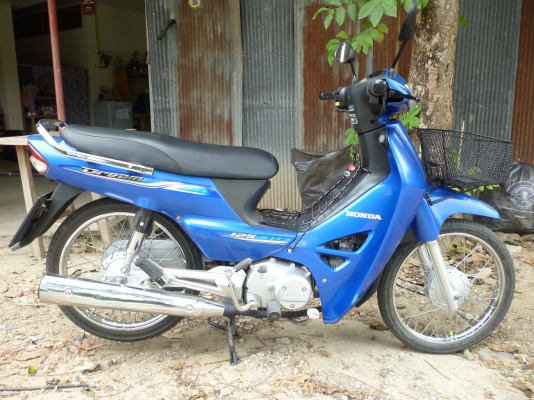 ดรีม 125 ปี45 สภาพเดิมๆราคาไม่แพง สีน้ำเงิน