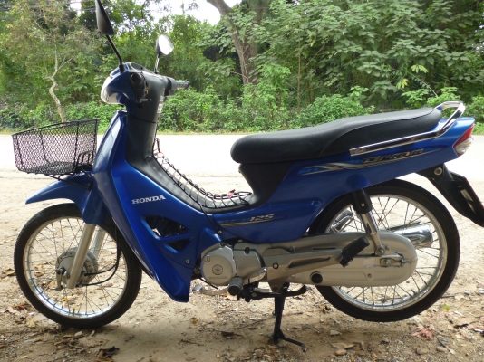 ดรีม 125 ปี45 สภาพเดิมๆราคาไม่แพง สีน้ำเงิน