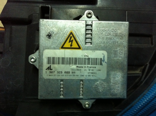 ขาย ไฟหน้า xenon w220 หน้าใส ของแท้ มือสอง