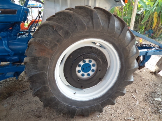 ขายรถไถฟอร์ด  FORD   6600  T3