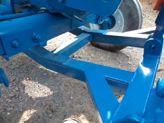 ขายรถไถฟอร์ด  FORD   6600  T3