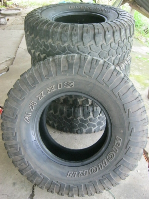 ยาง Maxxis BigHorn 33นิ้ว - 12.5 -R15 ไว้ลุยสวน แค่ 4000 พอครับ