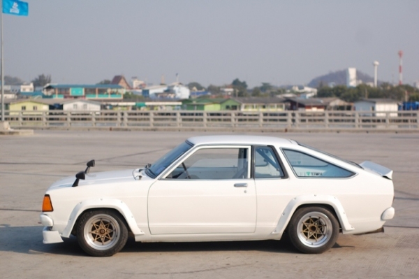 Datsun B310 Coupe แต่งเต็ม สไตล์ตัวแข่ง ญี่ปุ่นครับ