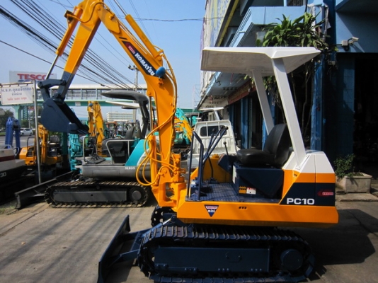 ขาย รถขุดเล็ก KOMATSU รุ่น PC10-5- แทร็กเหล็ก มือสองญี่ปุ่น