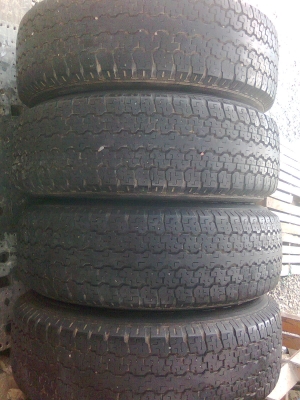 ขายยาง บิสโตน 245-70-r16 สวยๆ2200 ครับ ขายยาง บิสโตน 245-70-r16 สวยๆ2200 ครับ