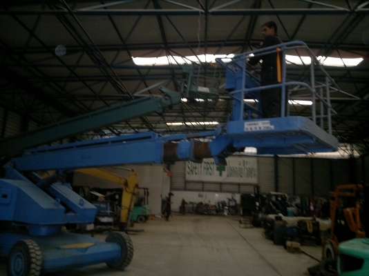 รถกระเช้า AICHI SP150 ปี1992 รถนอกนำเข้าจากญี่ปุ่น โทร มานะ  085-9049669