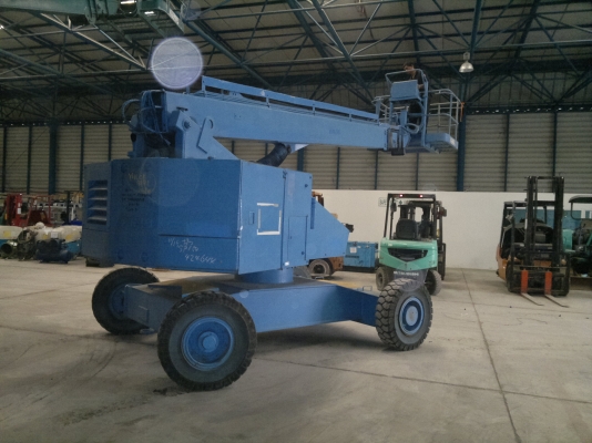 รถกระเช้า AICHI SP150 ปี1992 รถนอกนำเข้าจากญี่ปุ่น โทร มานะ  085-9049669