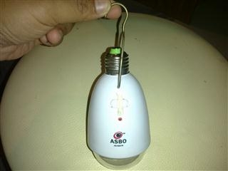 หลอดไฟอัจฉริยะแห่งอนาคต ( ULTRA BRIGHT QUICK RECHARGE )