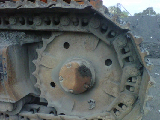 ขายรถขุดHITACHI UH16 สภาพสวยพร้อมใช้ ติดต่อได้ที่คุณ อ๊อฟ พิจิตร 086-737-9991