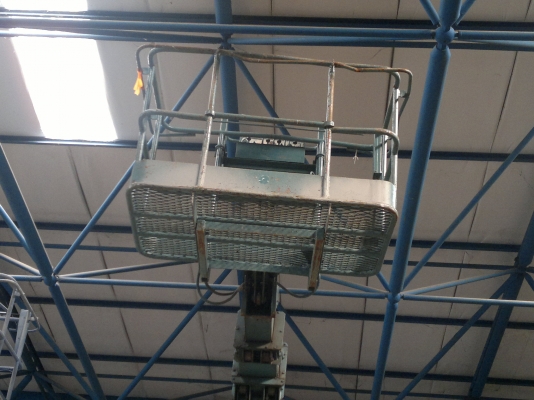 รถกระเช้า AICHI SP210 ปี1991 รถนอกนำเข้าจากญี่ปุ่น รถสวย โทร มานะ  085-9049669