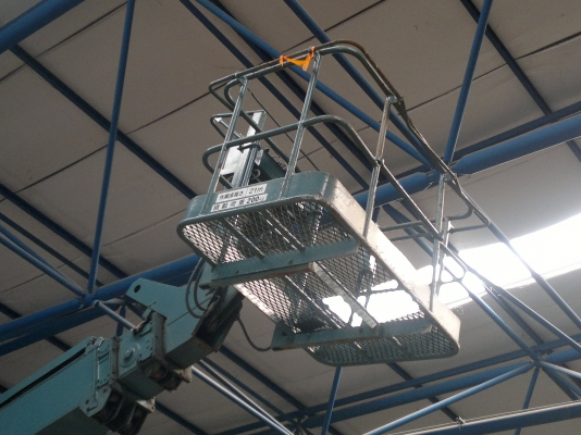 รถกระเช้า AICHI SP210 ปี1991 รถนอกนำเข้าจากญี่ปุ่น รถสวย โทร มานะ  085-9049669