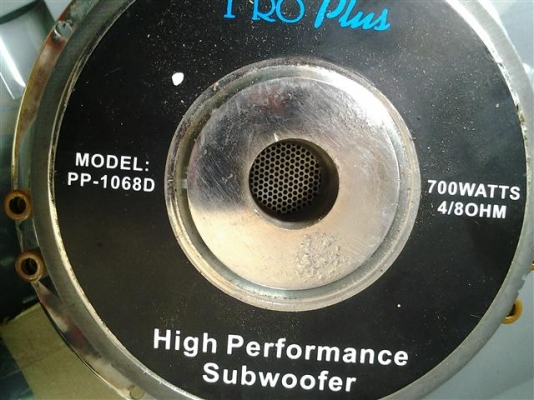 ขายลำโพง ซับ 10" 700W สักคู่ครับ