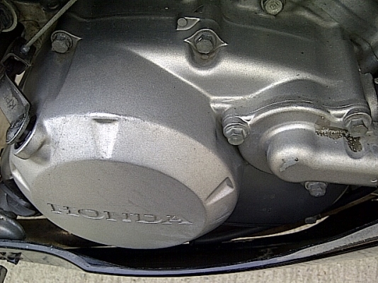 CBR150สีแดงดำ