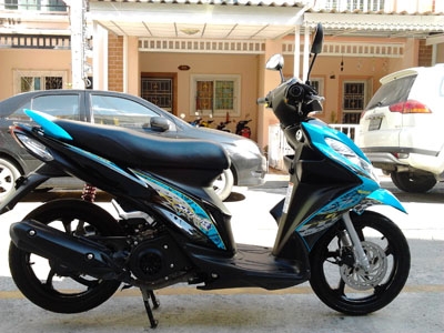 ขาย Suzuki Skydrive 2012 ตัว TOP ล้อแม็ก ลายใหม่ล่าสุด รถ 4 เดือนไมล์แท้ 4631 กม สภาพสวย