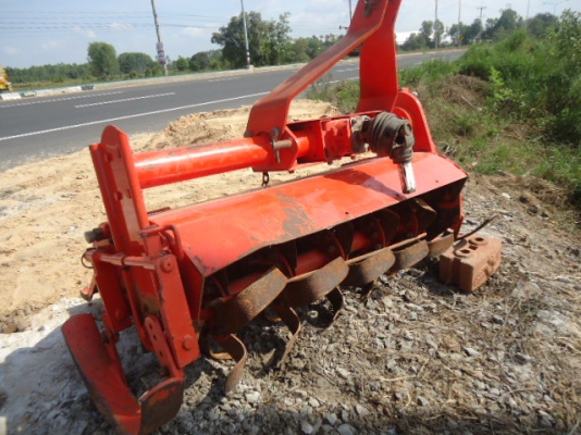 รายละเอียด ขายรถไถคูโบต้า L2002DT-M เครื่องดี สภาพเดิมๆ สีเดิม รถสวย 80-90 \% 2เพลา พร้อมใช้งาน อุปก