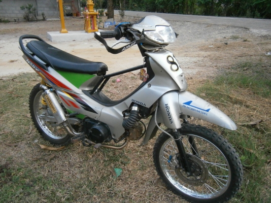 เวฟ100พร้อมบินราคา15,500บาทเอาไปโดดใด้เลย