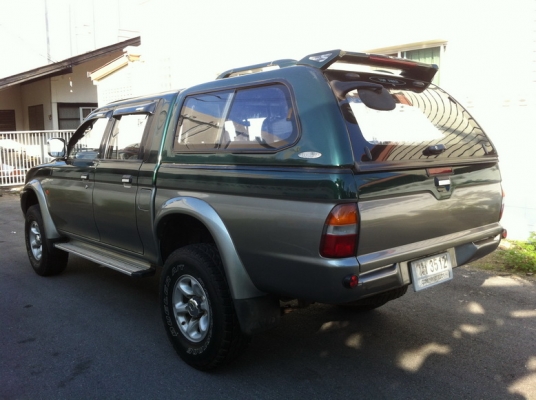 ขาย GRANDIS 4 ประตู 4WD 239000
