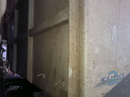 รถฮีโน่ 10ล้อดั๊ม FM 1 J  260 แรงม้า ปี 48 วิ่ง 130000 กม. สนใจติดต่อ 081- 6079515