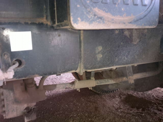 รถฮีโน่ 10ล้อดั๊ม FM 1 J  260 แรงม้า ปี 48 วิ่ง 130000 กม. สนใจติดต่อ 081- 6079515