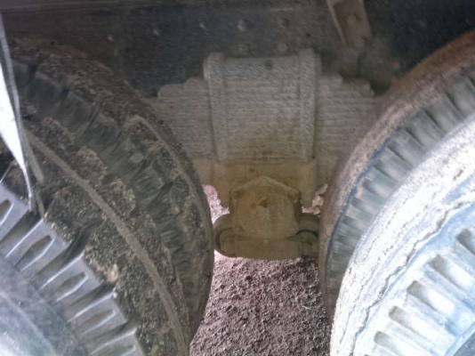 รถฮีโน่ 10ล้อดั๊ม FM 1 J  260 แรงม้า ปี 48 วิ่ง 130000 กม. สนใจติดต่อ 081- 6079515