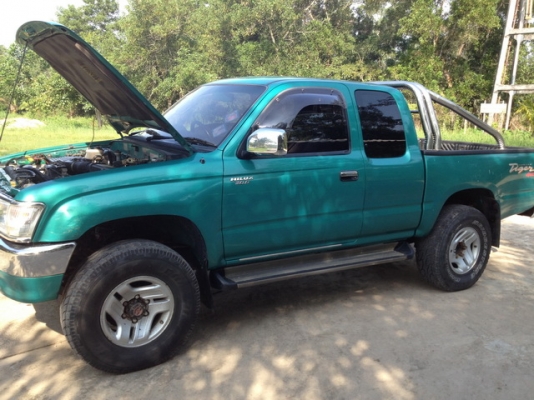 ขายรถกระบะ 4x4 สภาพพร้อมใช้งาน