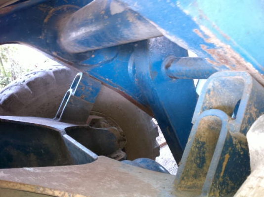 รถตัก KLD6A  เอว ออน  สนใจติดต่อ 081-6079515