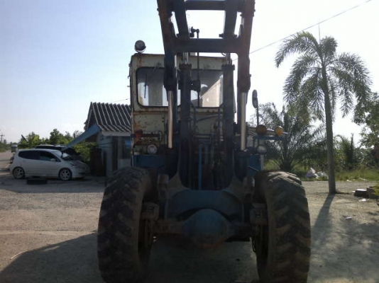 รถตัก KLD6A  เอว ออน  สนใจติดต่อ 081-6079515