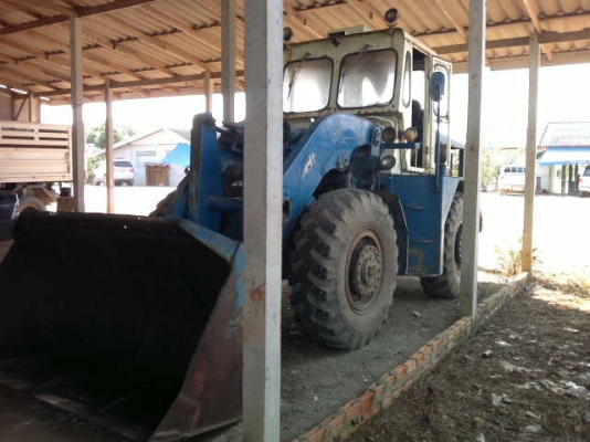 รถตัก KLD6A  เอว ออน  สนใจติดต่อ 081-6079515