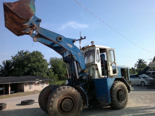 รถตัก KLD6A  เอว ออน  สนใจติดต่อ 081-6079515