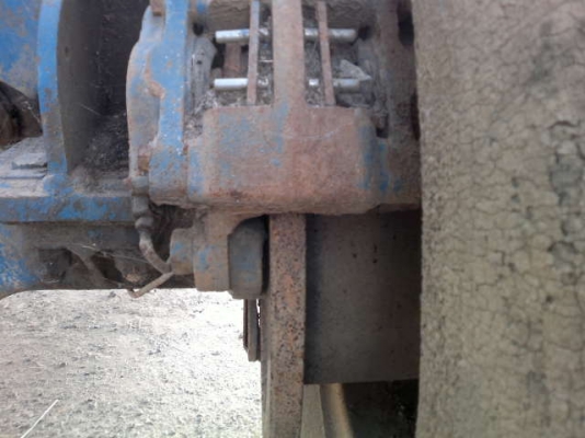 รถตัก KLD6A  เอว ออน  สนใจติดต่อ 081-6079515