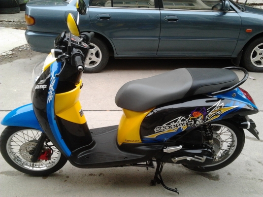 ขาย Scoopy i Fun ปี55 รถ(2เดือน) สีน้ำเงิน-ดำ 30,000 ด่วน