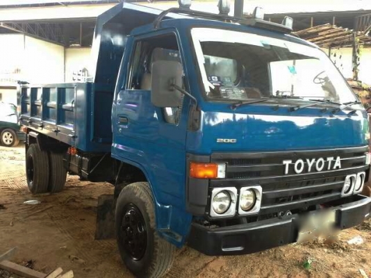 รถโตโยต้า 6 ล้อดั๊ม 115 แรงม้า  สนใจติดต่อ 081-6079515