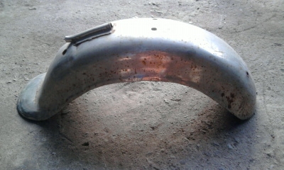 ขาย บังโคลนหลัง ชาลี เป็นเหล็ก งานตีครับ