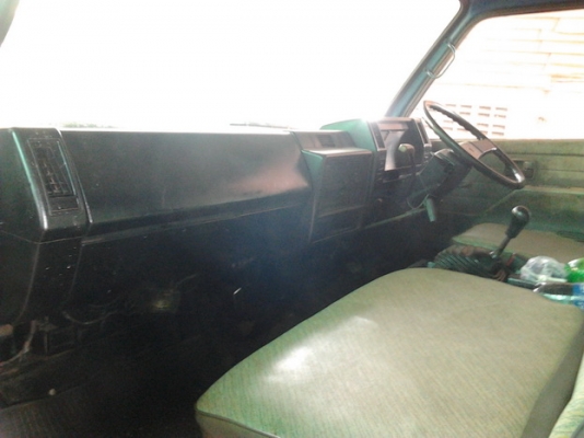 ISUZU NPR 115 HP 4BD1 ปี 35 กระบะเหล็กคอกไม้ยาว 4.30 เมตรสภาพดีมากครับ เครื่องแน่นแห้งดี ภายในเก๋งอยู่ครบ ช่วงล่างคัชซีสวยไม่มีแตก คานหน้า F เฟืองท้ายใหญ่ติด F เรียบร้อย เอกสารทะเบียนภาษีครบพร้อมโอนครับ ISUZU NPR 115 HP 4BD1 ปี 35 กระบะเหล็กคอกไม้ยาว 4.30 เมตรสภาพดีมากครับ เครื่องแน่นแห้งดี ภายในเก๋งอยู่ครบ ช่วงล่างคัชซีสวยไม่มีแตก คานหน้า F เฟืองท้ายใหญ่ติด F เรียบร้อย เอกสารทะเบียนภาษีครบพร้อมโอนครับ