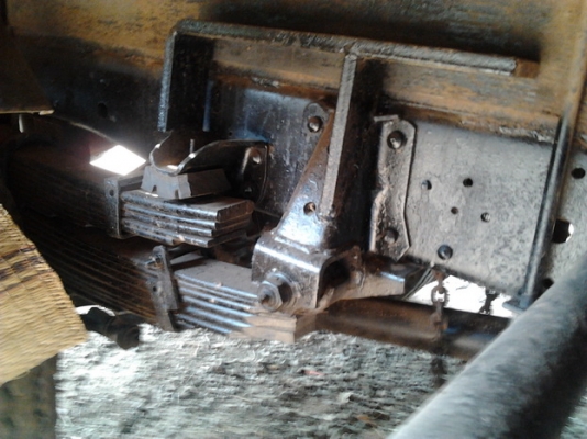 ISUZU NPR 115 HP 4BD1 ปี 35 กระบะเหล็กคอกไม้ยาว 4.30 เมตรสภาพดีมากครับ เครื่องแน่นแห้งดี ภายในเก๋งอยู่ครบ ช่วงล่างคัชซีสวยไม่มีแตก คานหน้า F เฟืองท้ายใหญ่ติด F เรียบร้อย เอกสารทะเบียนภาษีครบพร้อมโอนครับ ISUZU NPR 115 HP 4BD1 ปี 35 กระบะเหล็กคอกไม้ยาว 4.30 เมตรสภาพดีมากครับ เครื่องแน่นแห้งดี ภายในเก๋งอยู่ครบ ช่วงล่างคัชซีสวยไม่มีแตก คานหน้า F เฟืองท้ายใหญ่ติด F เรียบร้อย เอกสารทะเบียนภาษีครบพร้อมโอนครับ