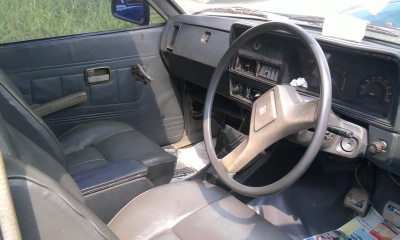 ขาย อีซูซุ KB 2200 4ประตู เครื่องดีครับขับกลับได้เลย