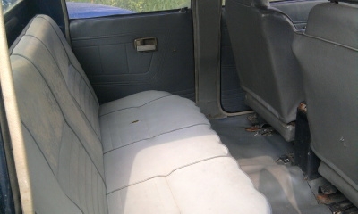 ขาย อีซูซุ KB 2200 4ประตู เครื่องดีครับขับกลับได้เลย