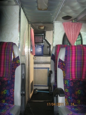 ขายดาวน์รถทัวร์ 2 ชั้น สีขาว รถอยู่แพร่ครับ ^^" ขายดาวน์รถทัวร์ 2 ชั้น สีขาว รถอยู่แพร่ครับ ^^"