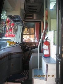 ขายดาวน์รถทัวร์ 2 ชั้น สีขาว รถอยู่แพร่ครับ ^^" ขายดาวน์รถทัวร์ 2 ชั้น สีขาว รถอยู่แพร่ครับ ^^"