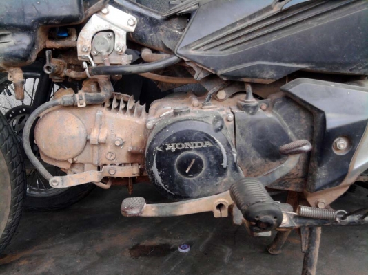 ขออนุญาติขาย HONDA WAVE 100X สีดำ 6,900 ด่วน